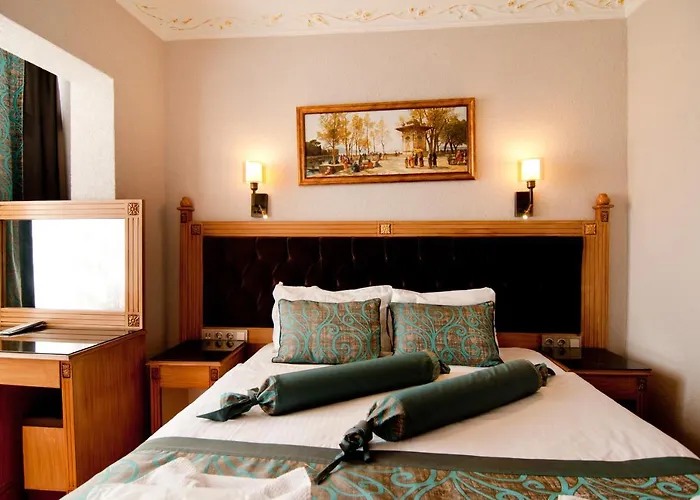 Ottomarin Old מלון 3*