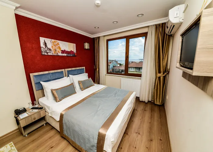 Ottomarin Old מלון 3*